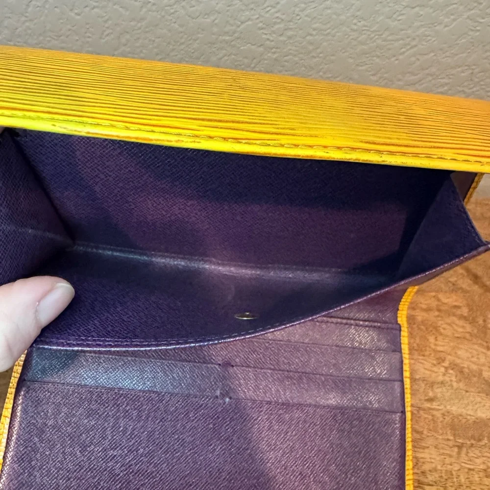 SOLD - Picture 7 of 7